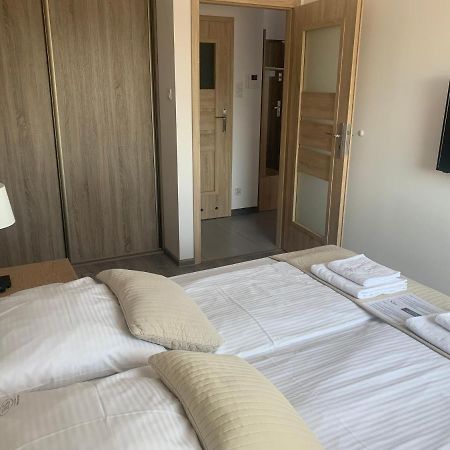 Irs Royal Apartments Apartamenty Irs Aviator Gdańsk Exteriör bild