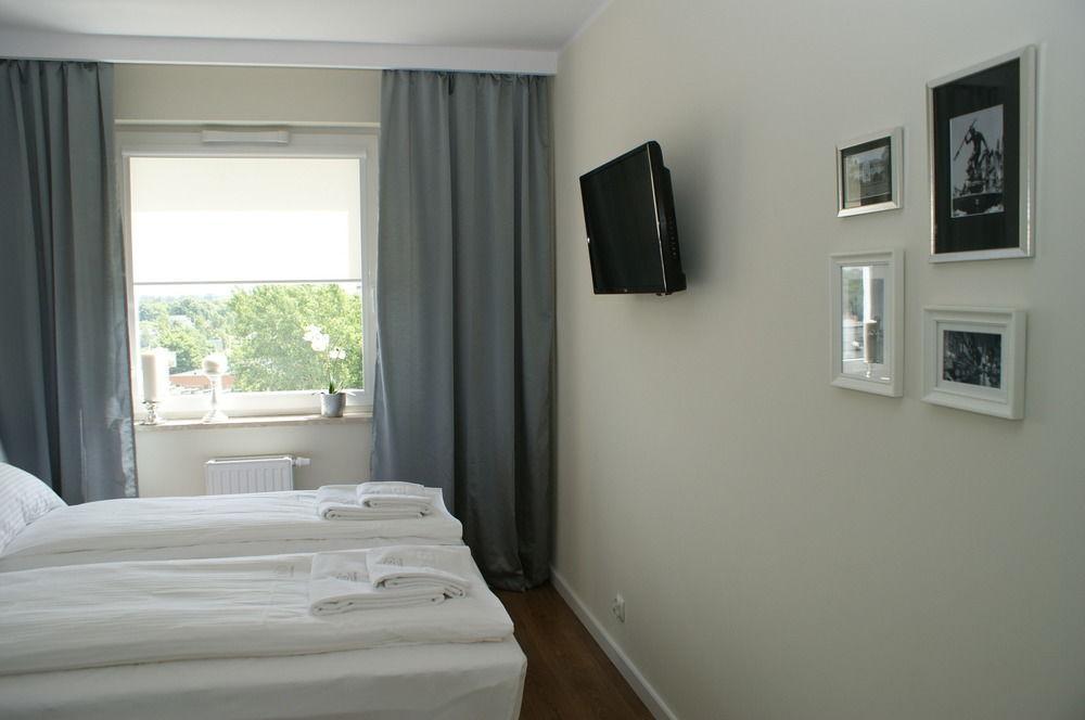 Irs Royal Apartments Apartamenty Irs Aviator Gdańsk Exteriör bild