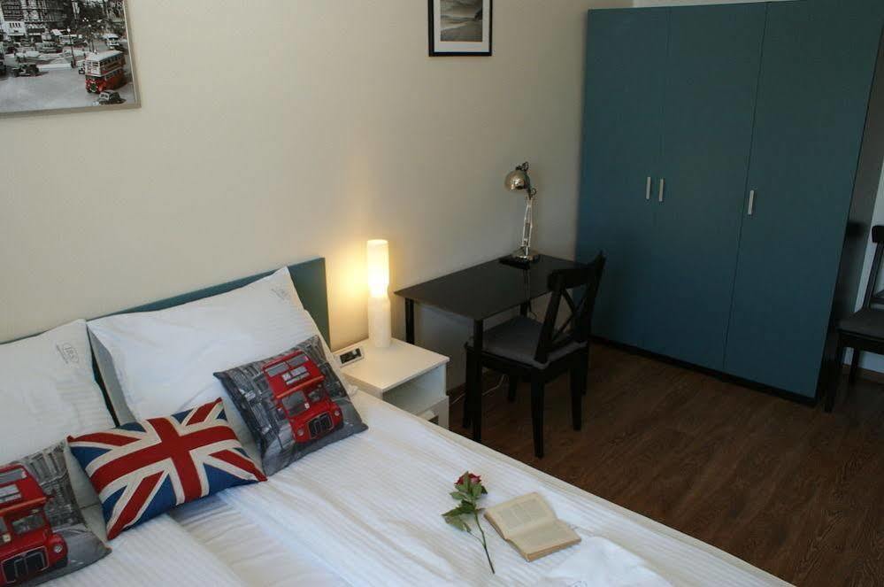 Irs Royal Apartments Apartamenty Irs Aviator Gdańsk Exteriör bild