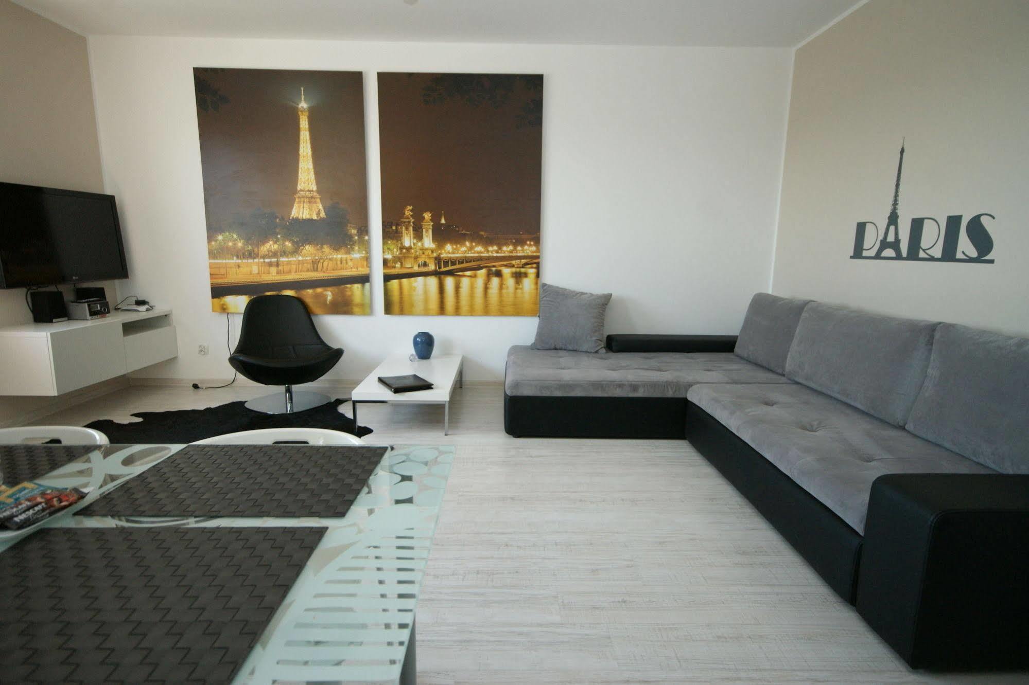 Irs Royal Apartments Apartamenty Irs Aviator Gdańsk Exteriör bild