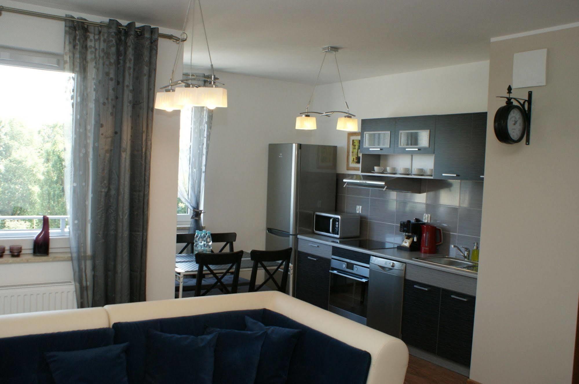 Irs Royal Apartments Apartamenty Irs Aviator Gdańsk Exteriör bild