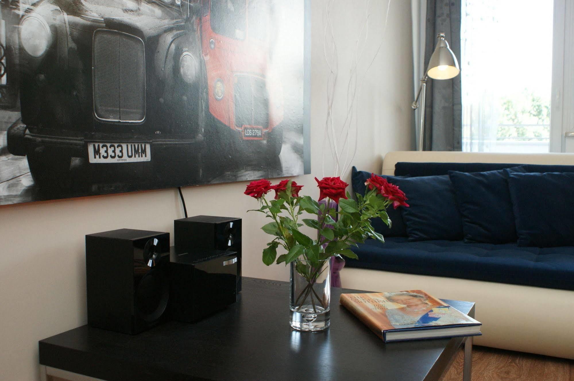 Irs Royal Apartments Apartamenty Irs Aviator Gdańsk Exteriör bild